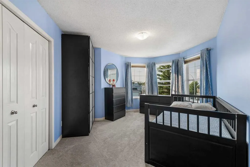 57 Somerglen Park SW