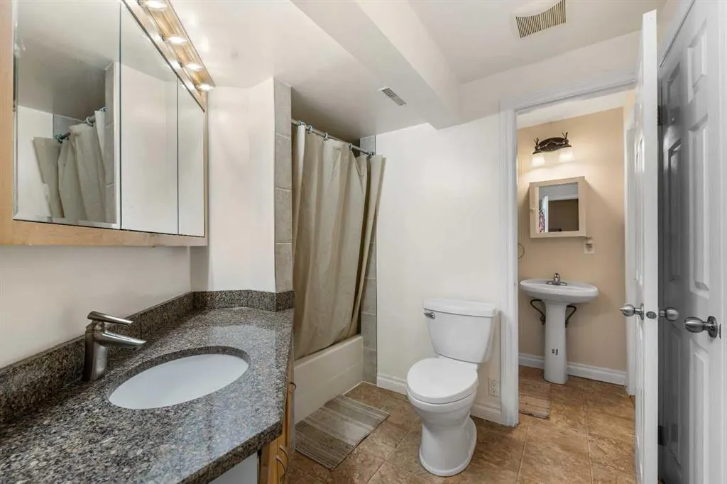 57 Somerglen Park SW