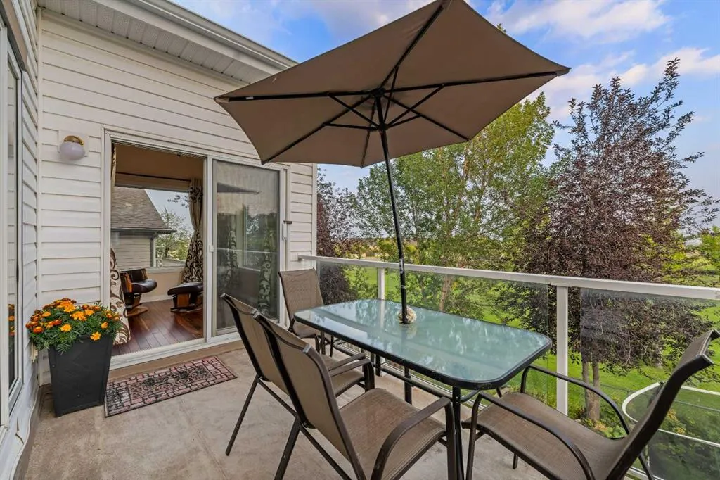57 Somerglen Park SW