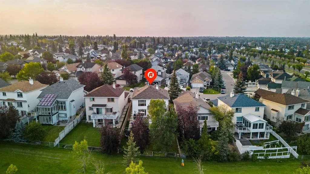 57 Somerglen Park SW