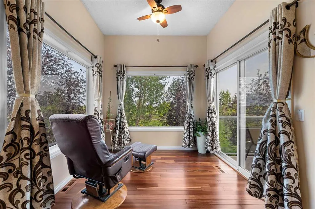 57 Somerglen Park SW