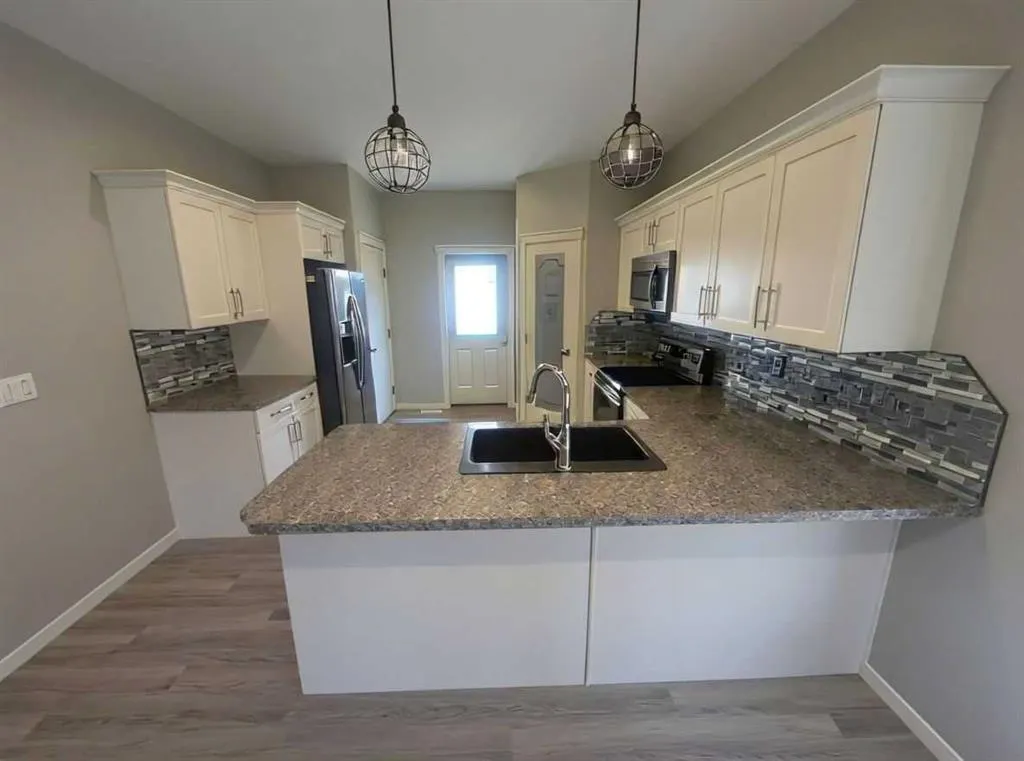 115 Aurora Heights