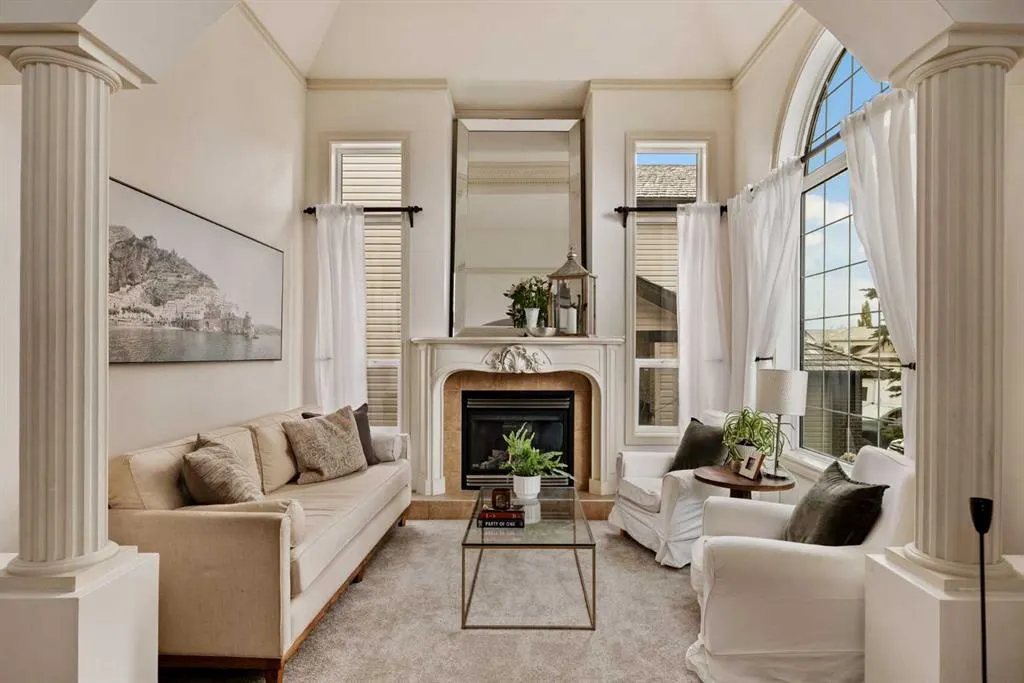181 Gleneagles View