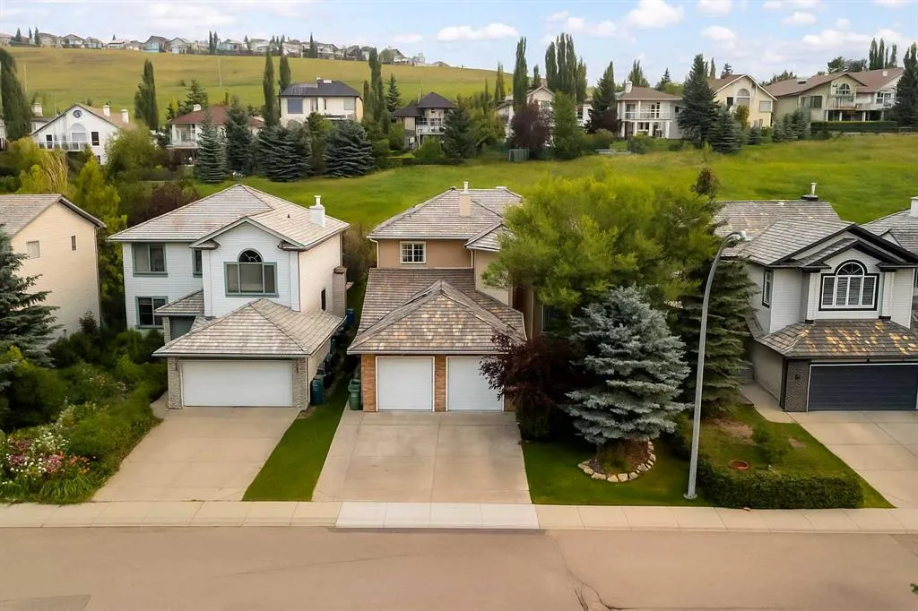 181 Gleneagles View