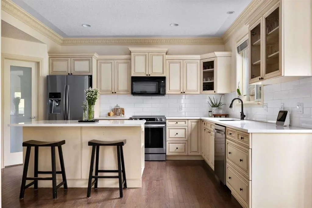181 Gleneagles View