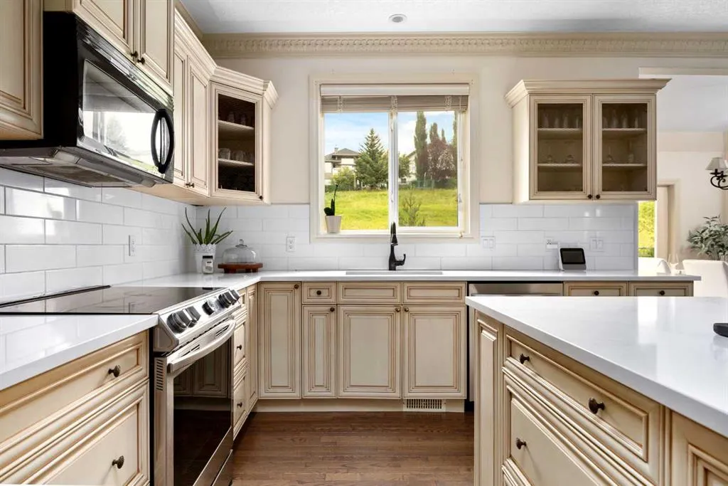 181 Gleneagles View