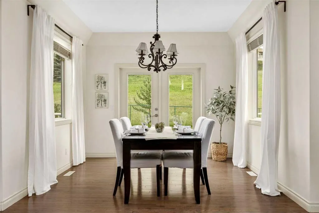 181 Gleneagles View