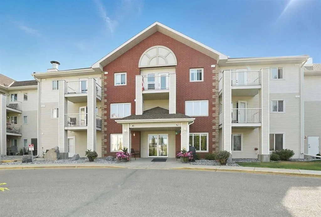 56 Carroll Crescent, #306