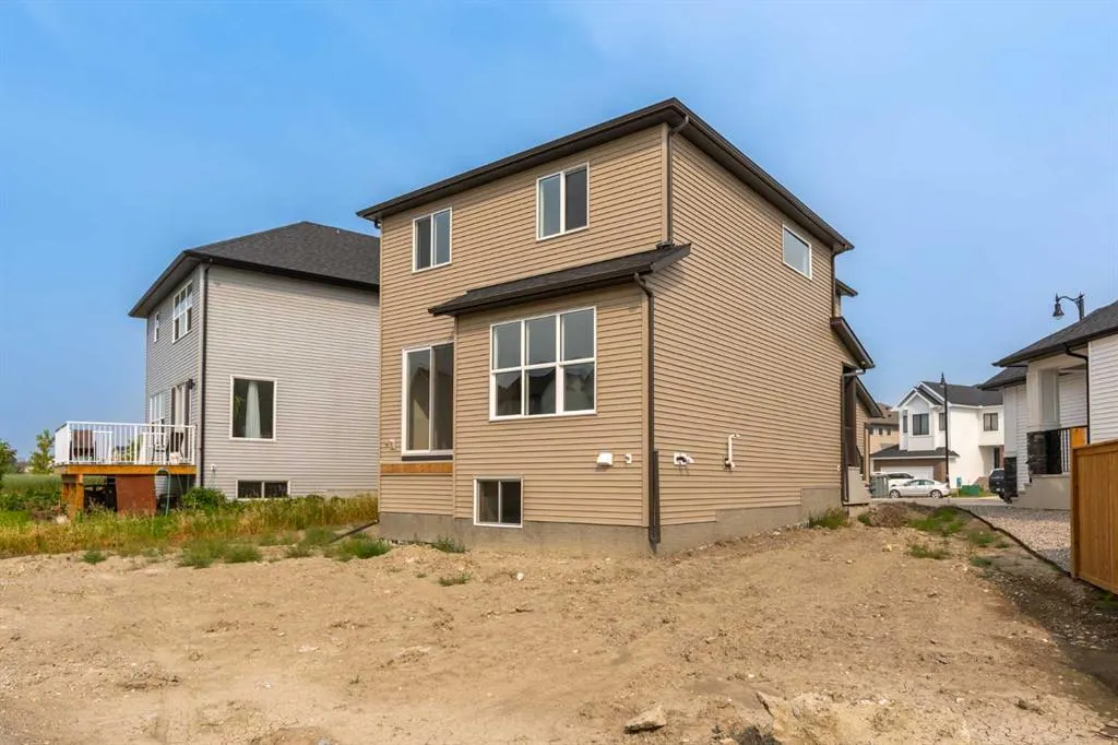 109 Monterey Place SE