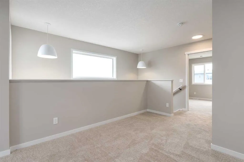109 Monterey Place SE
