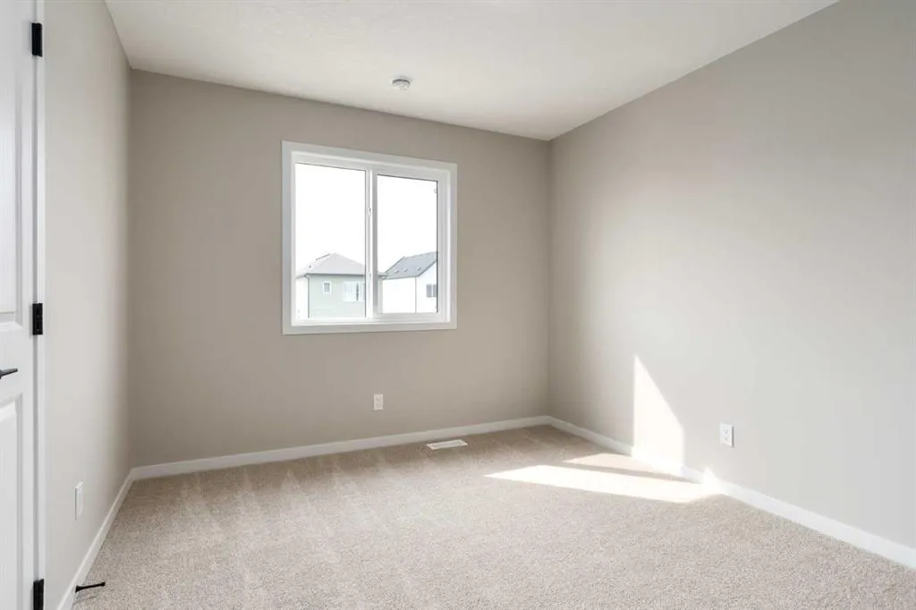 109 Monterey Place SE