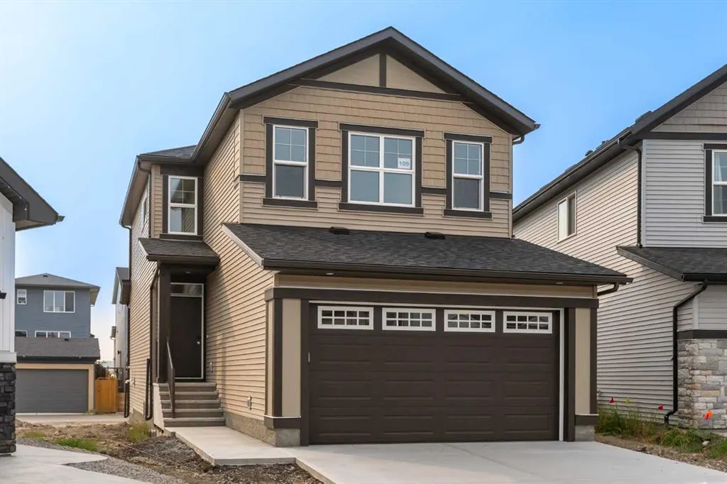 109 Monterey Place SE