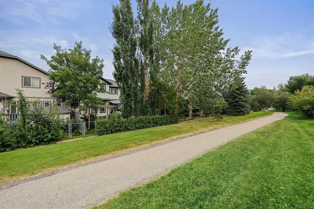37 Coopers Close SW