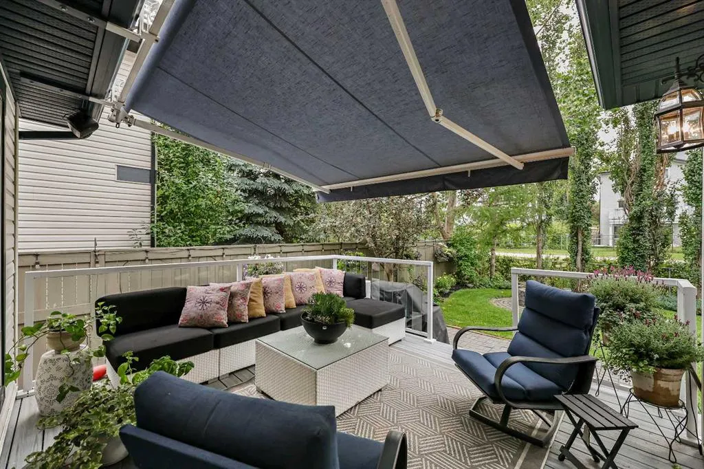 37 Coopers Close SW