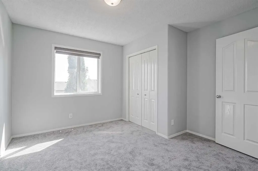 198 New Brighton Circle SE