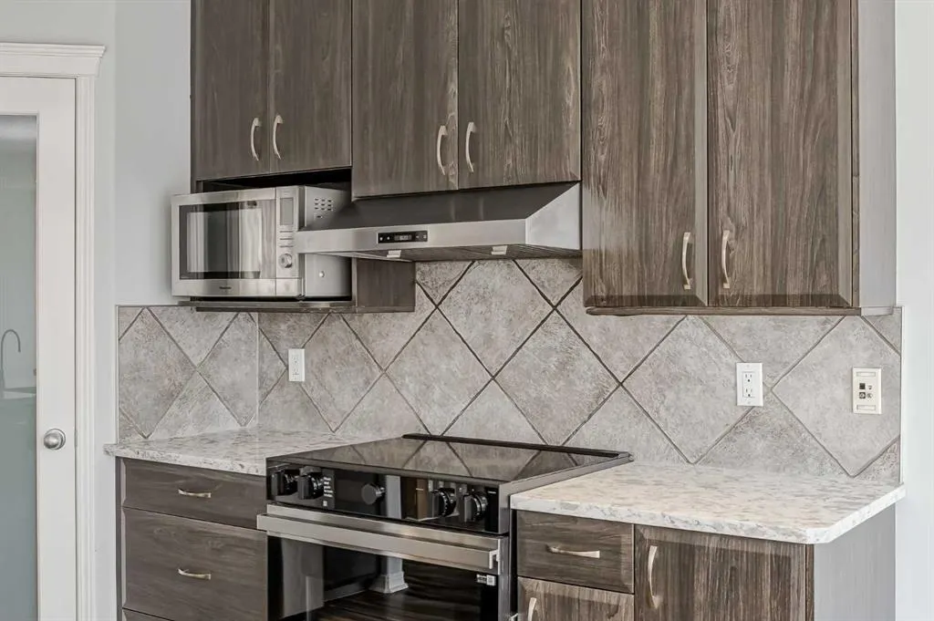 198 New Brighton Circle SE