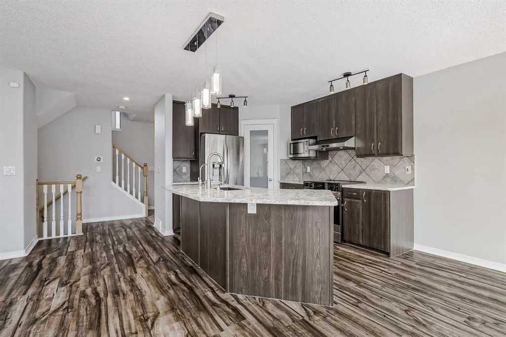 198 New Brighton Circle SE