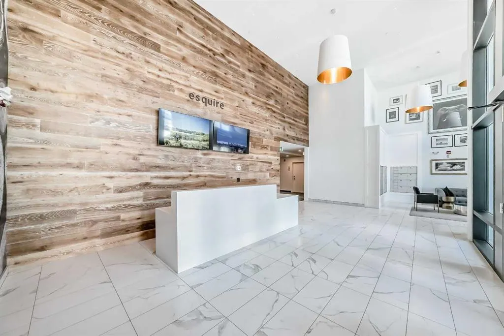 4275 Norford Avenue NW, #101