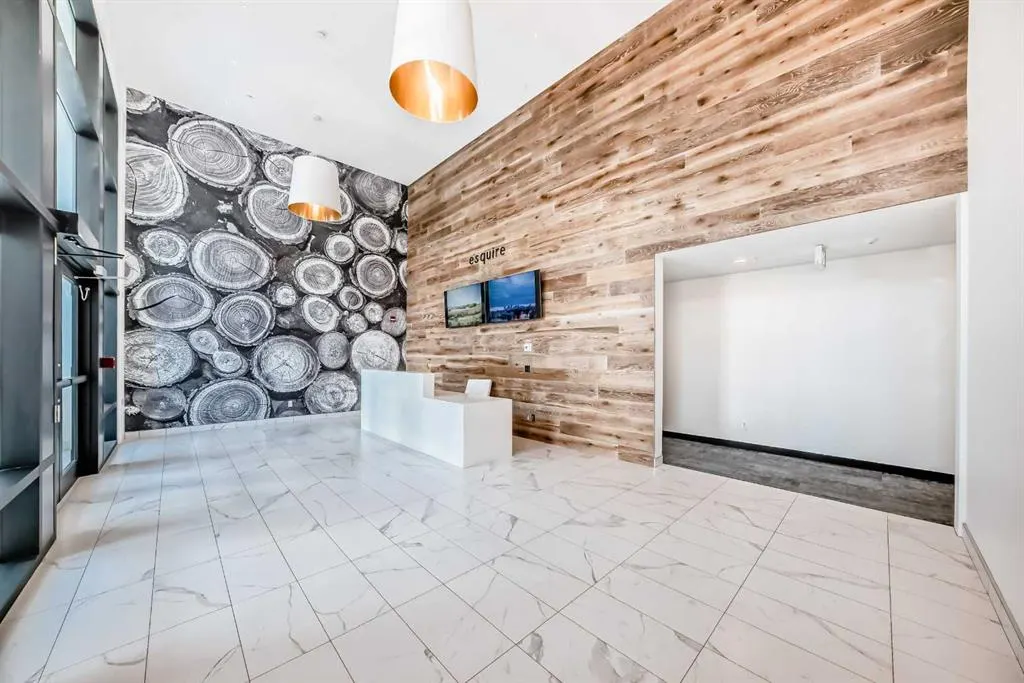 4275 Norford Avenue NW, #101