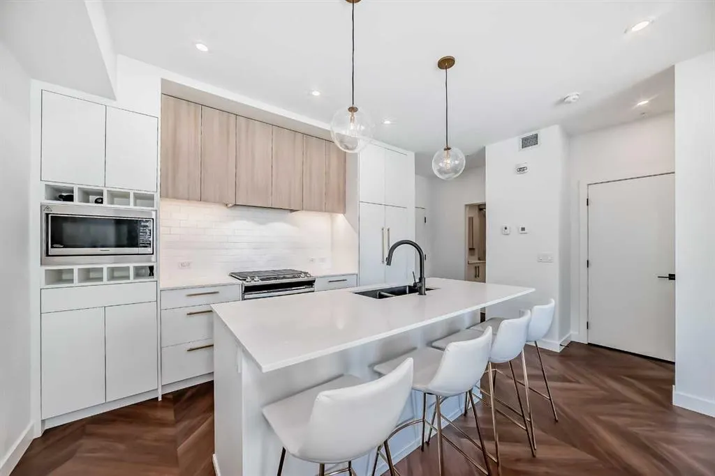 4275 Norford Avenue NW, #101