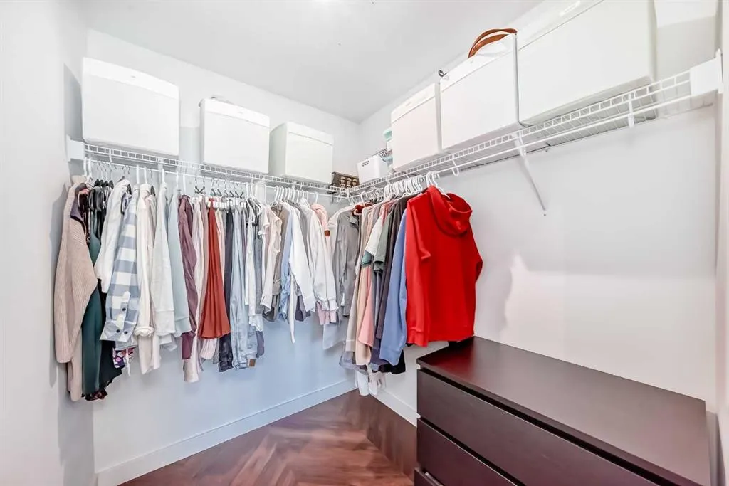 4275 Norford Avenue NW, #101