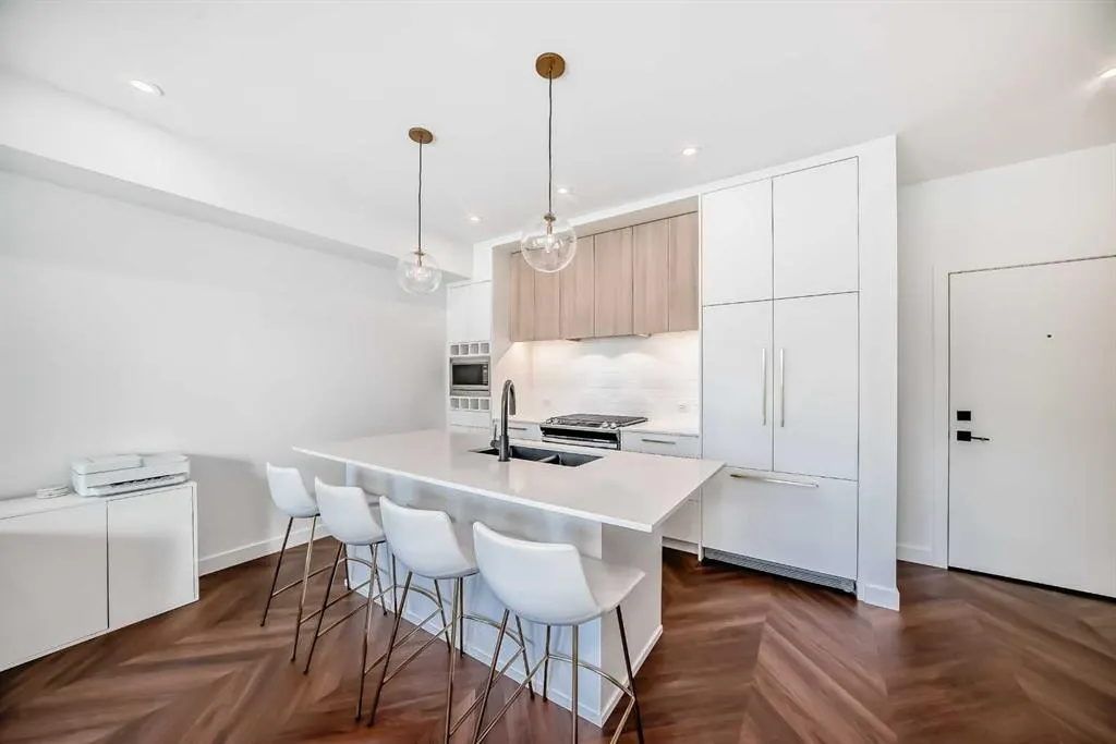 4275 Norford Avenue NW, #101