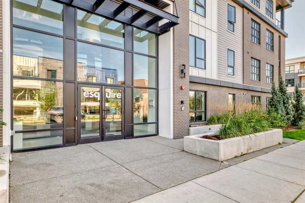 4275 Norford Avenue NW, #101