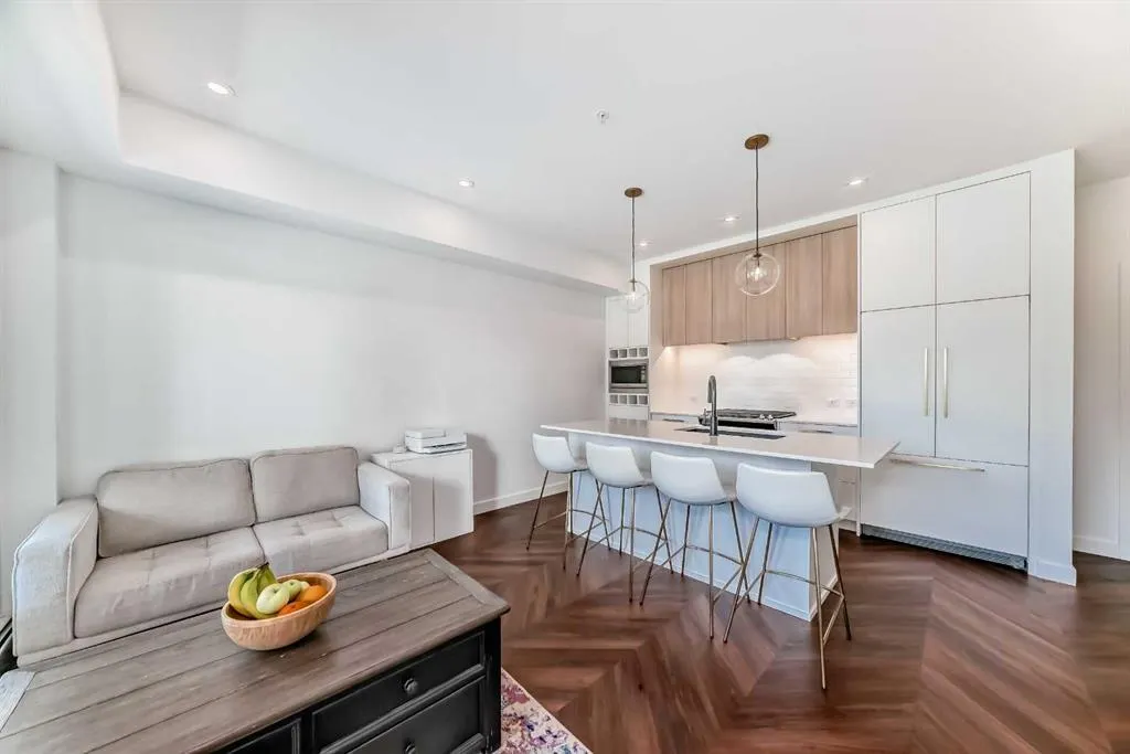 4275 Norford Avenue NW, #101
