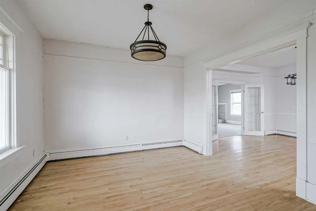 290053 96 Street E