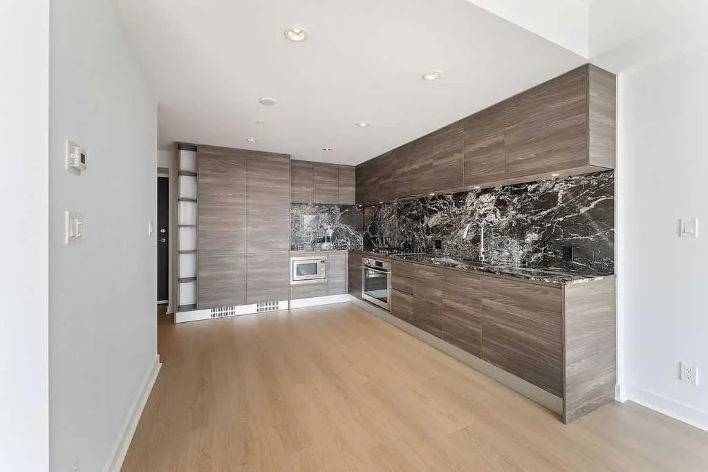 310 12 Avenue SW, #2705