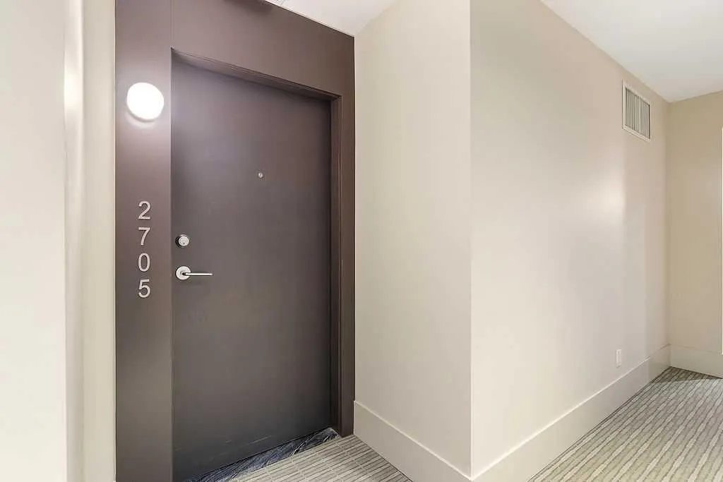 310 12 Avenue SW, #2705