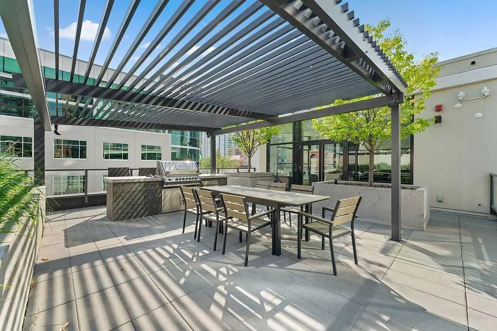310 12 Avenue SW, #2705