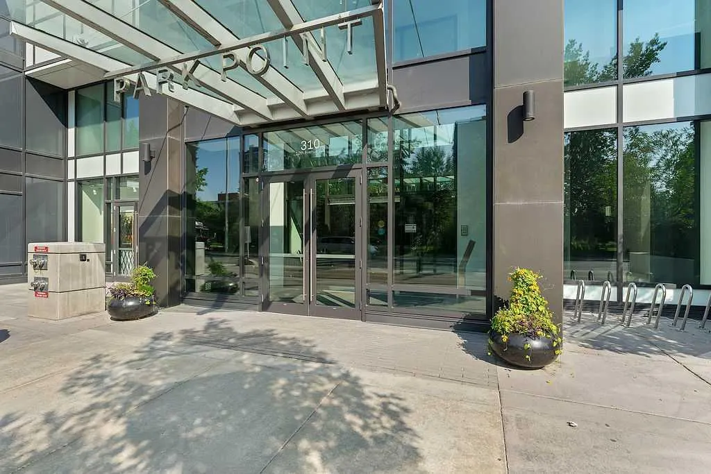 310 12 Avenue SW, #2705