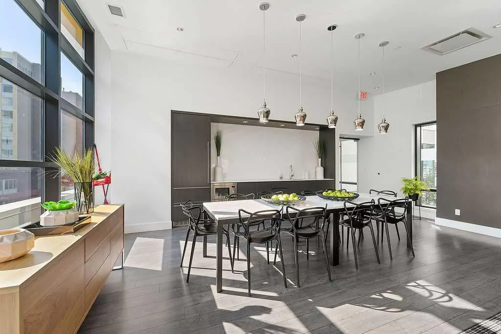 310 12 Avenue SW, #2705