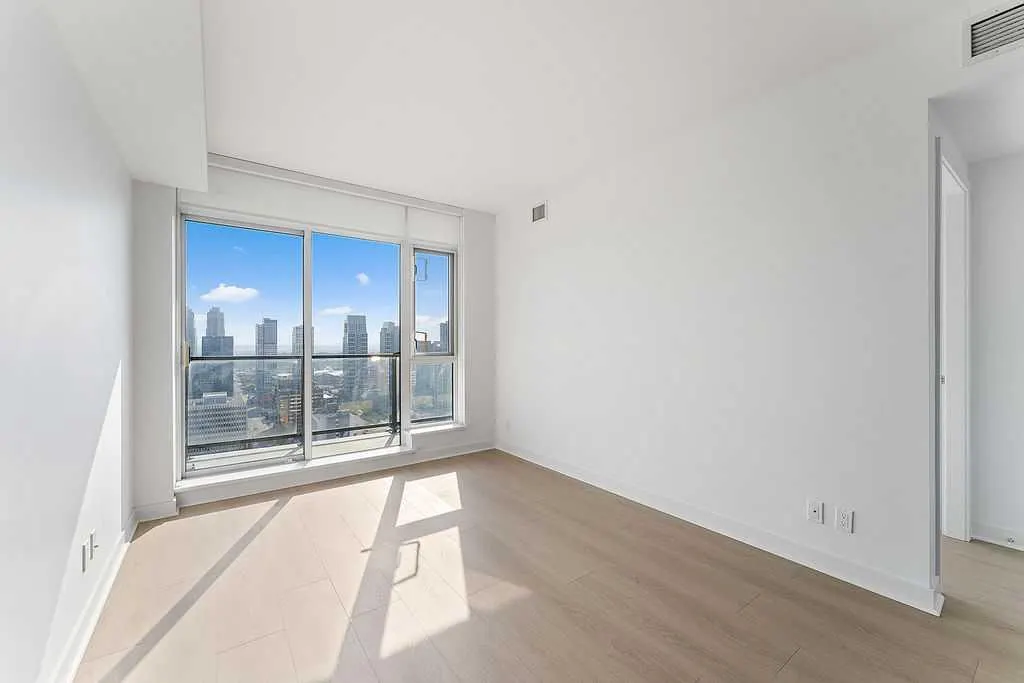310 12 Avenue SW, #2705