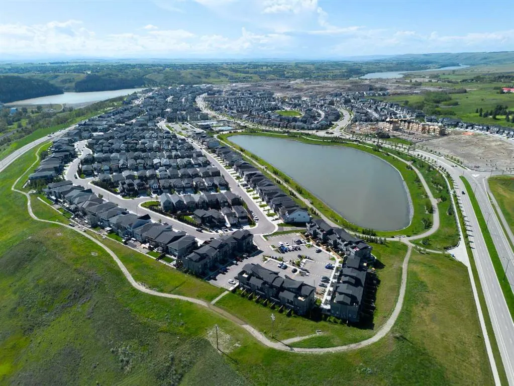 260 Rowley Way NW, #104