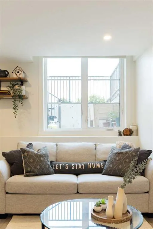 260 Rowley Way NW, #104