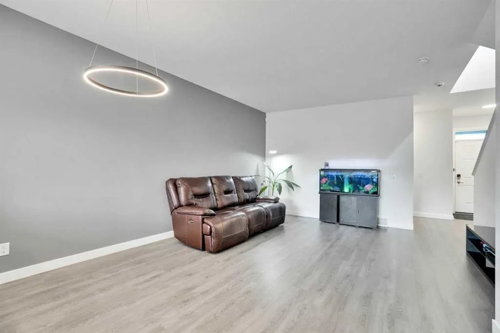 244 Cornerstone Grove NE