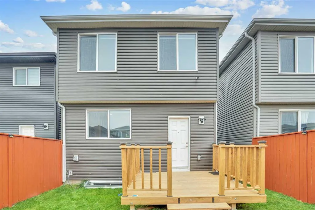 244 Cornerstone Grove NE