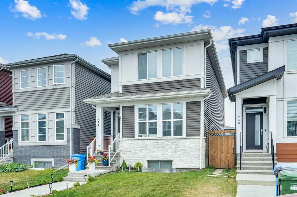244 Cornerstone Grove NE
