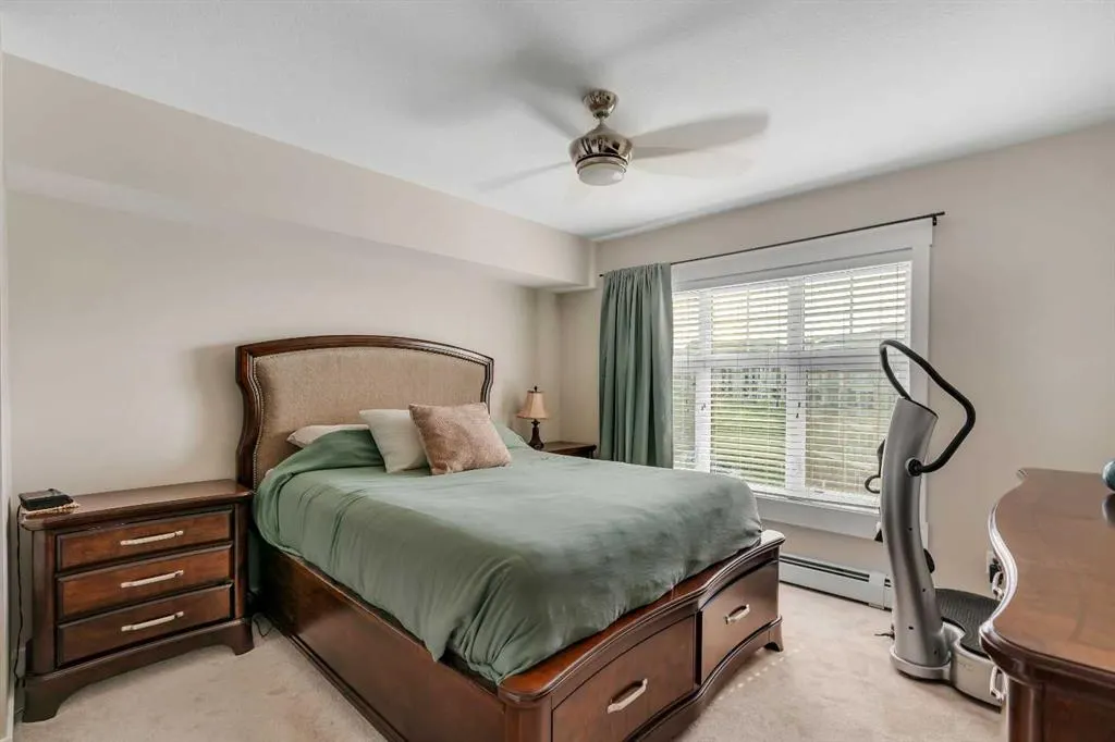 11 Mahogany Row SE, #1401