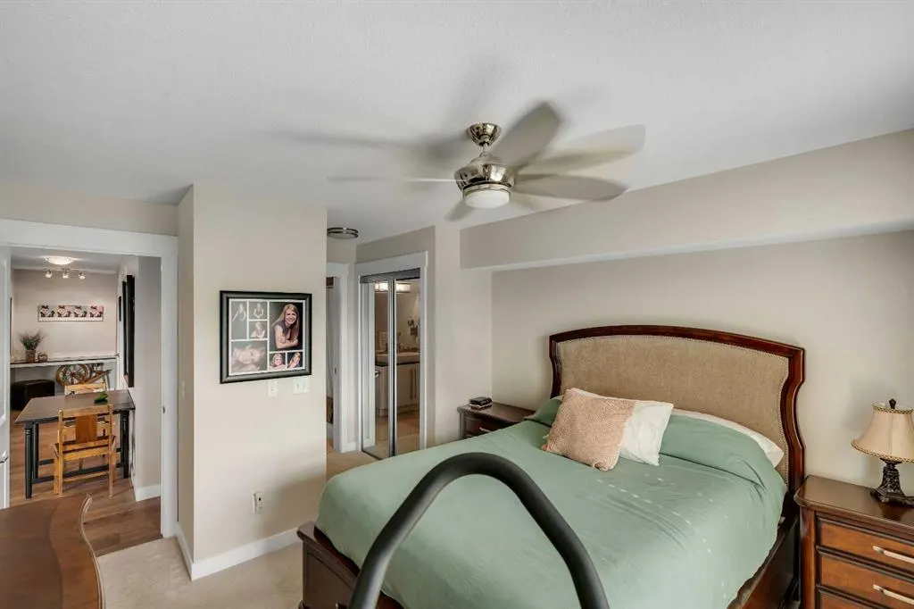 11 Mahogany Row SE, #1401
