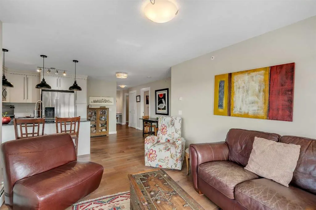 11 Mahogany Row SE, #1401