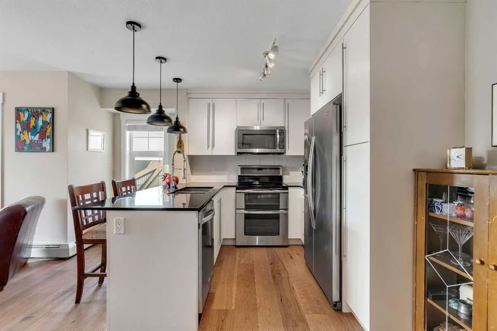 11 Mahogany Row SE, #1401