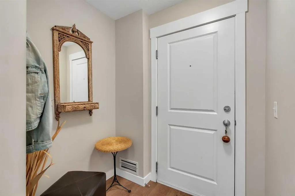 11 Mahogany Row SE, #1401
