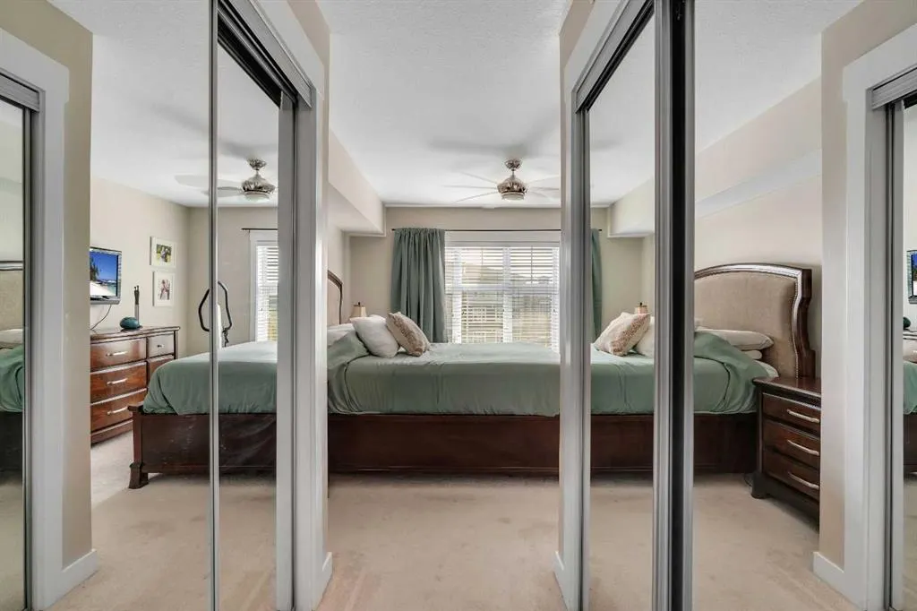 11 Mahogany Row SE, #1401