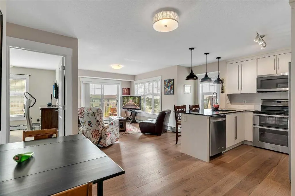 11 Mahogany Row SE, #1401