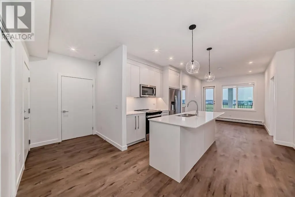 395 Skyview Parkway NE, #2409
