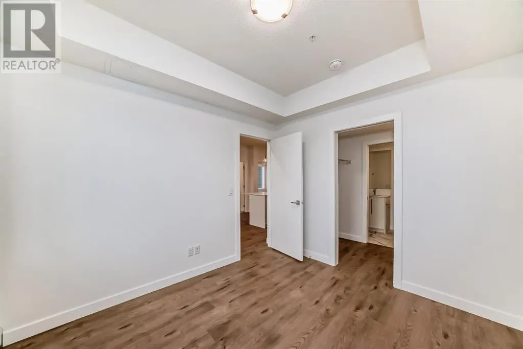 395 Skyview Parkway NE, #2409
