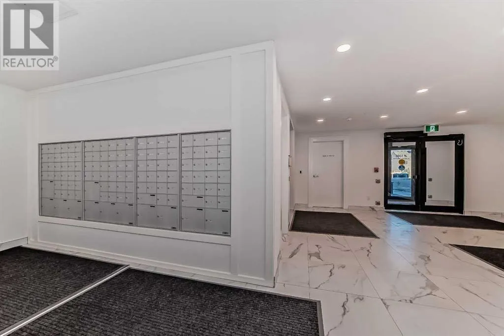 395 Skyview Parkway NE, #2409